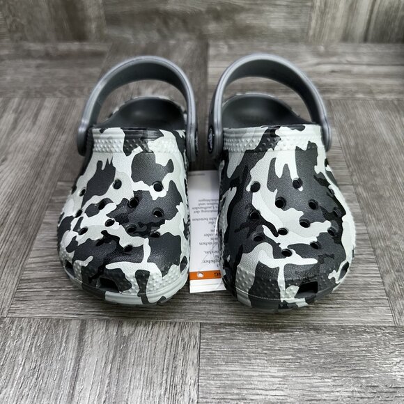 CROCS Classic Camo Infant size 9 Black Grey Clogs - Picture 4 of 8